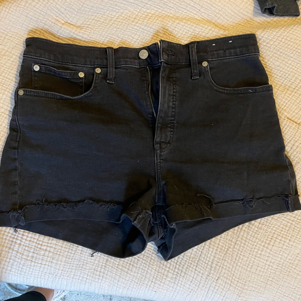 Madewell high rise denim shorts. Size 29